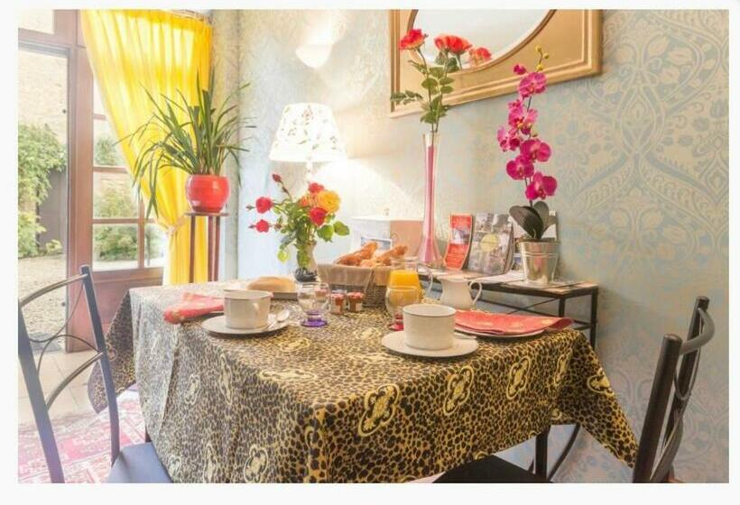 غرفة كومفورت ثلاثية, Les Chambres De Rougemont