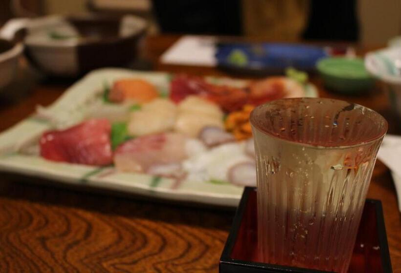 غرفة قياسية رباعية حمام مشترك, Historical Ryokan Senyukan