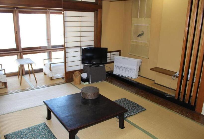 غرفة قياسية ثلاثية حمام مشترك, Historical Ryokan Senyukan