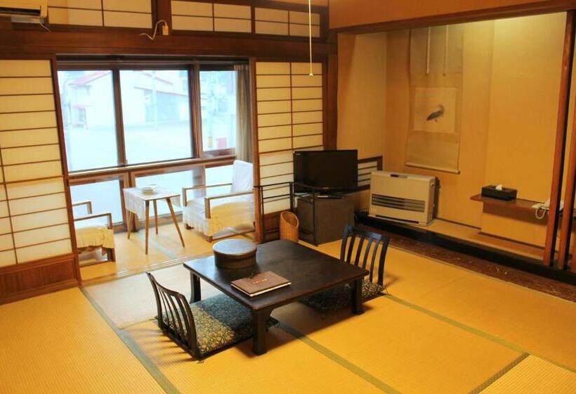 غرفة قياسية ثلاثية حمام مشترك, Historical Ryokan Senyukan