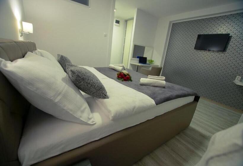 اتاق استاندارد, Slavija Banja Luka