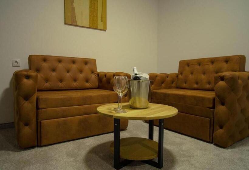 آپارتمان 1 خوابه با بالکن, Slavija Banja Luka