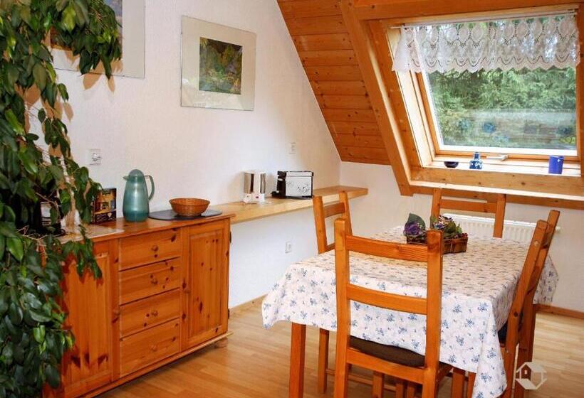 침실 1개 아파트, Hornihäusle