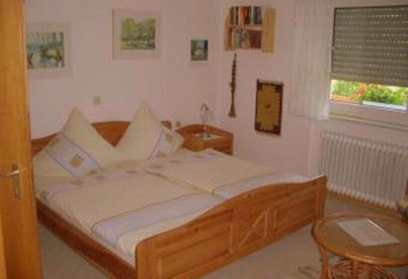 스탠다드 룸, Hornihäusle