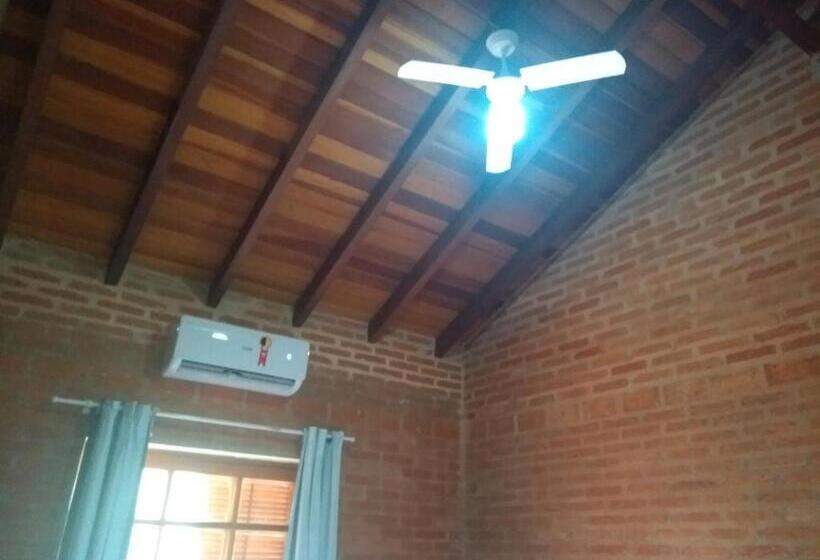 Номер Стандарт Трехместный, Aconchego Do Guara , Próximo Ao Centro Médico, Boldrini, Unicamp, Laboratório Cnpen, Universidades E