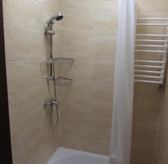 Номер Стандарт, шале на бе́резі