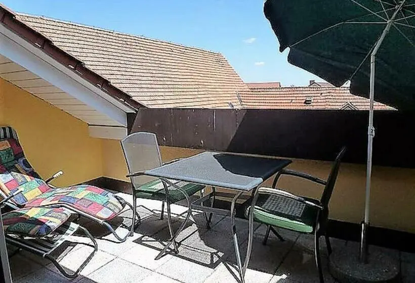 バルコニー付き１ベッドルームアパートメント, Ferienbauernhof Storchenhäusle