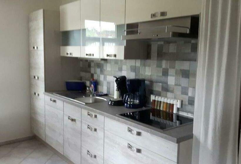 带1个卧室带花园景观的公寓, Ferienbauernhof Storchenhäusle