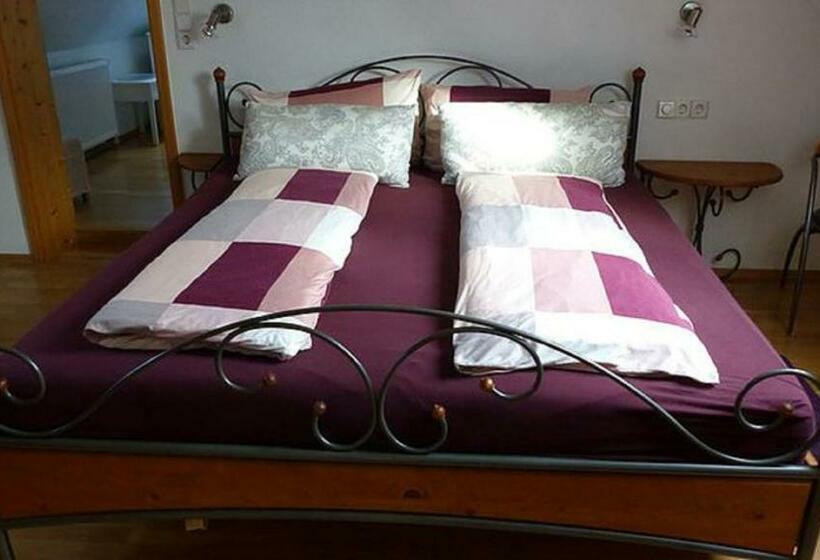 带2个卧室的公寓, Ferienbauernhof Storchenhäusle