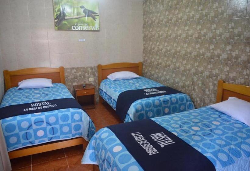 Номер Стандарт Трехместный, Hostal La Casa De Rodrigo