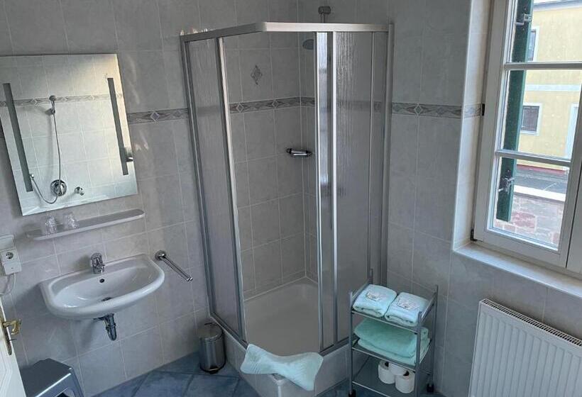 스탠다드 스튜디오, Landgasthof Meisel