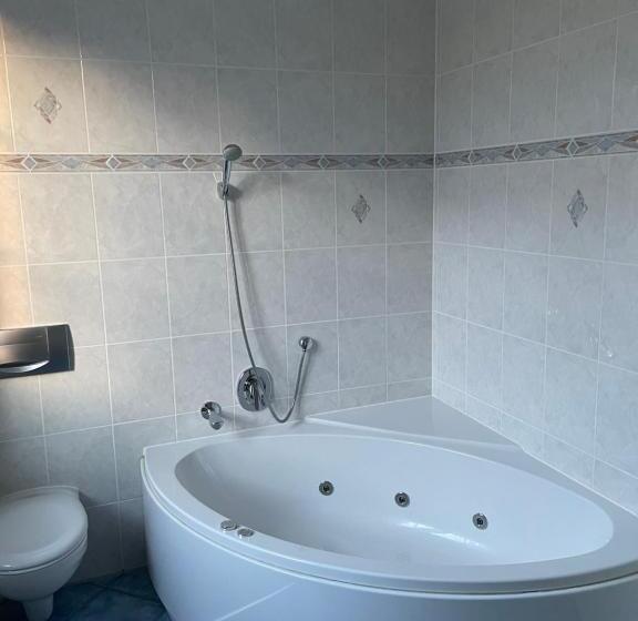 스탠다드 스튜디오, Landgasthof Meisel