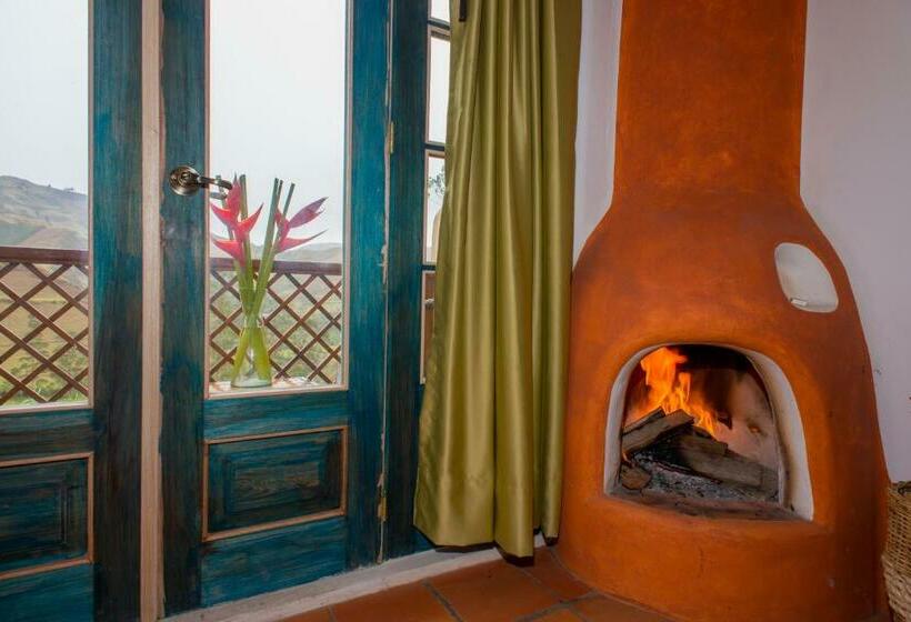 غرفة قياسية مطلة على الجبل, Llullu Llama Mountain Lodge