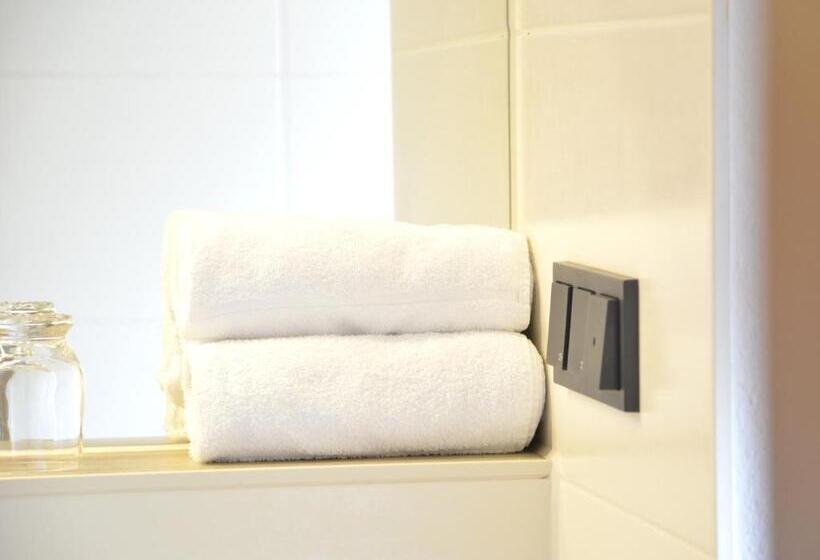 标准单人间, Restaurant Zur Post