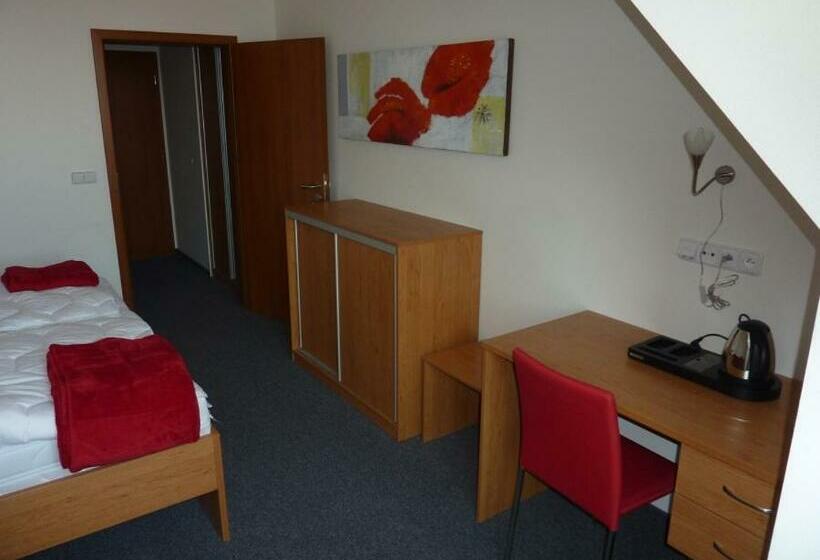 Номер Стандарт, Sport Relax Hotel Na Kopečku