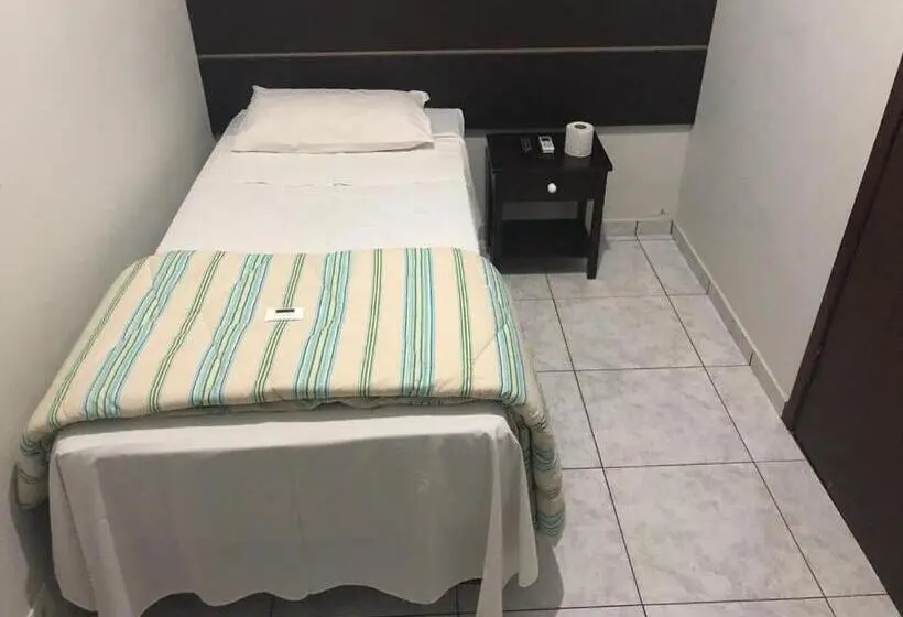 スタンダードシングルルーム, Residence Hotel Ltda