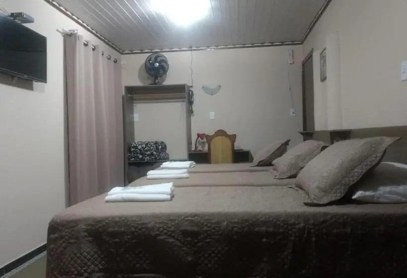 スタンダード４人部屋, Dom Daniel