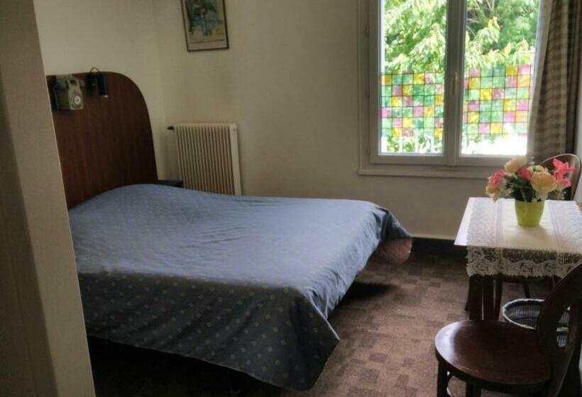 スタンダードルーム, Le Nouveau Monde