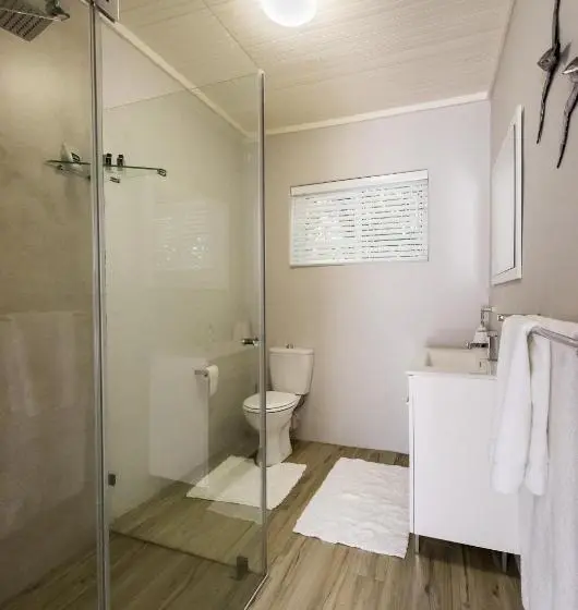 Villa 1 Makuuhuone, Melkbos Holiday Accommodation