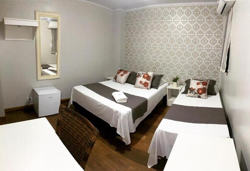 غرفة إقتصادية, Queiroz Palace