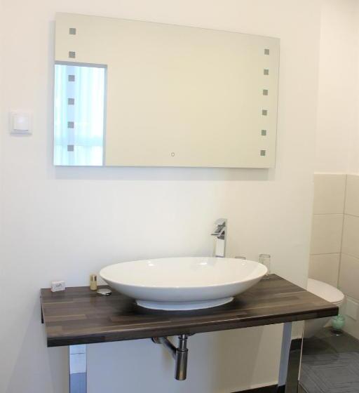 Huoneisto 1 Makuuhuone, Konditorei Binder