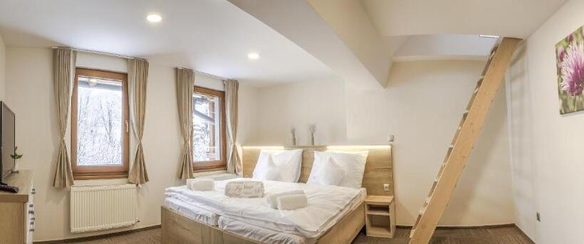 家庭间, Penzion šléglov