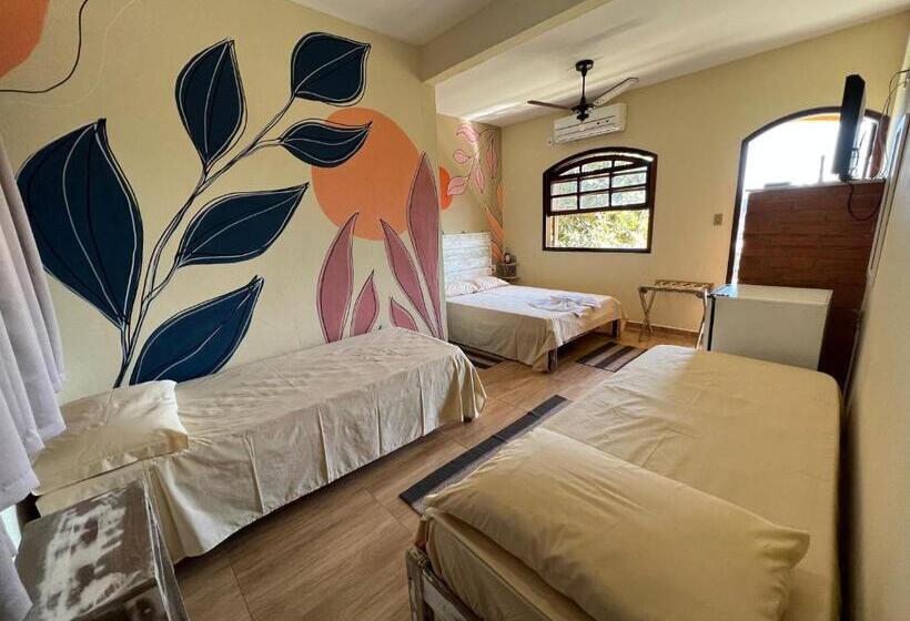 Quarto Superior Quádruplo, Pousada Por Do Sol