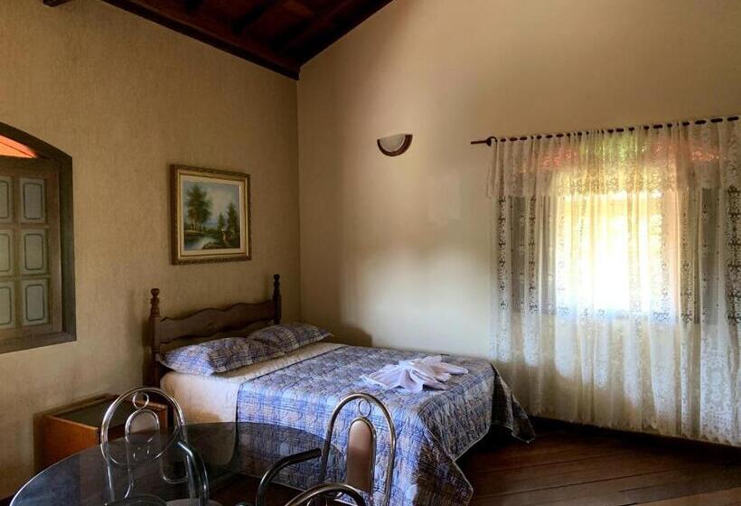 Quarto Deluxe com Sacada, Pousada Por Do Sol