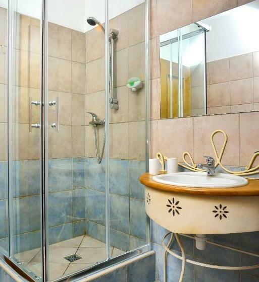 Standard Room, Via Ironia