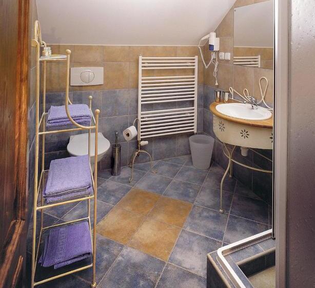 Standard Room with Hot Tub, Via Ironia