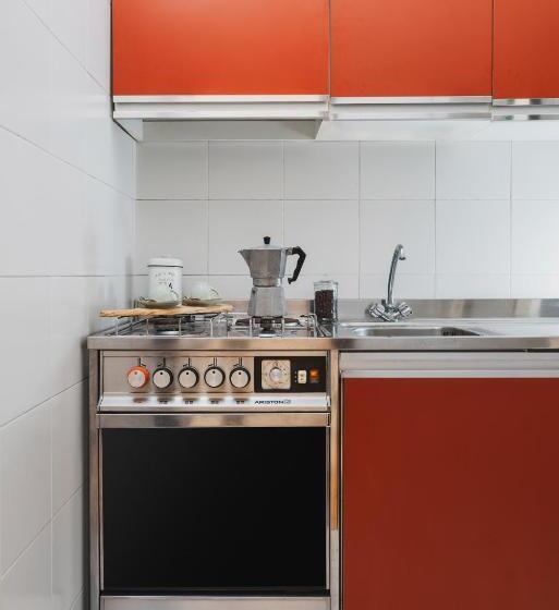 带1个卧室的带阳台的公寓, Club La Villa