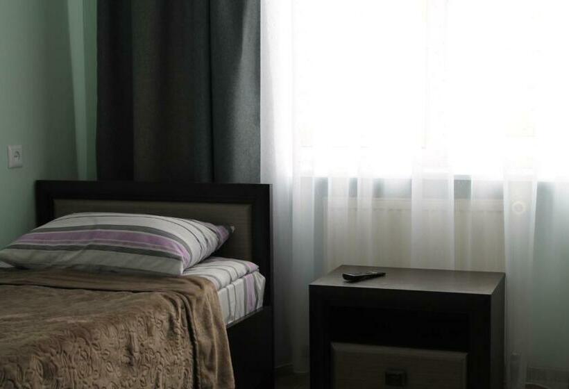 Standardeinzelzimmer, готель дубно