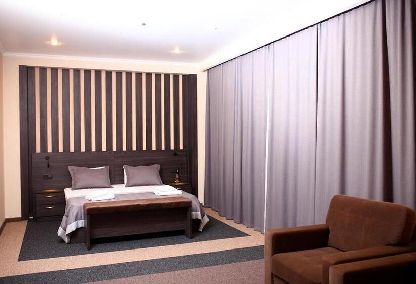 חדר סטודיו סטנדרד, Meridian