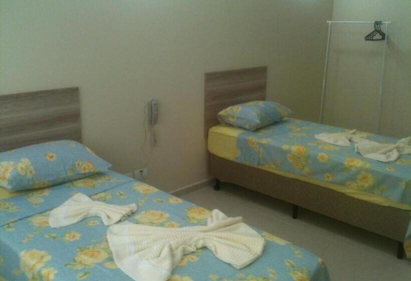 标准单人间, Pousada Braúna