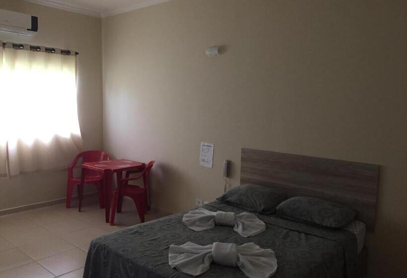 豪华房间, Pousada Braúna