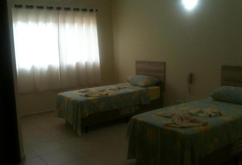 豪华房间, Pousada Braúna