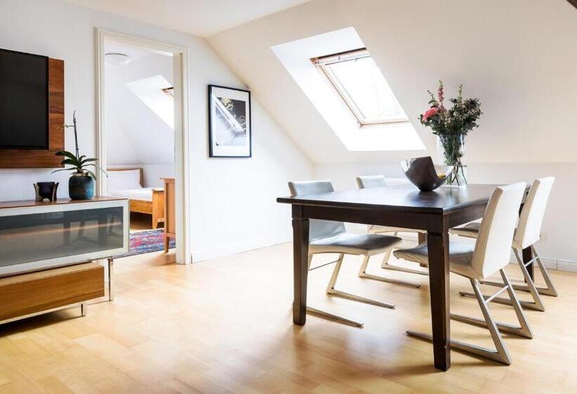 침실 2개 아파트, Schloss Harkensee