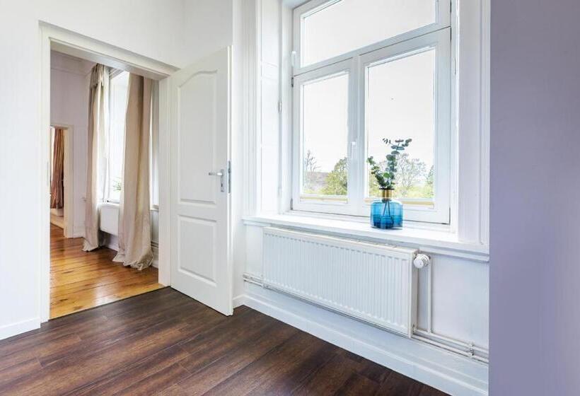 침실 1개 아파트, Schloss Harkensee