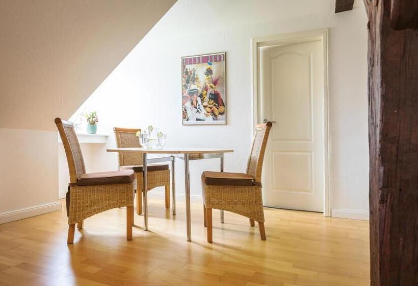 침실 1개 아파트, Schloss Harkensee