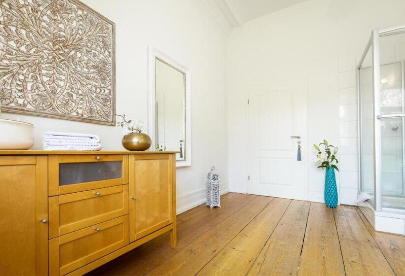 스탠다드 룸, Schloss Harkensee