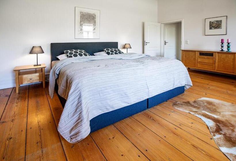 스탠다드 룸, Schloss Harkensee