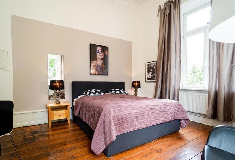 스탠다드 룸, Schloss Harkensee