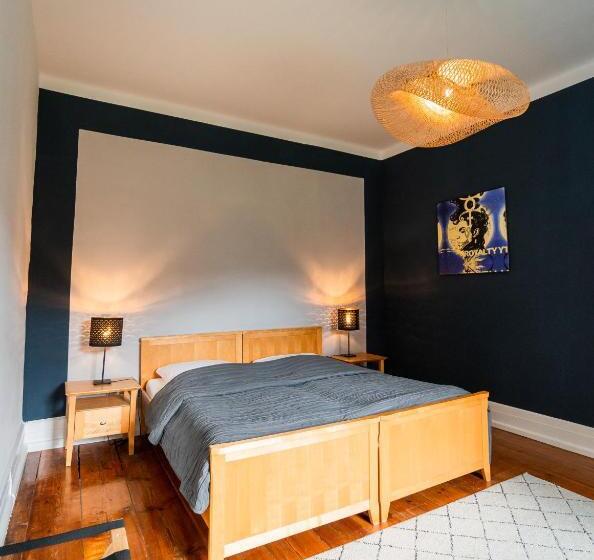 스위트, Schloss Harkensee