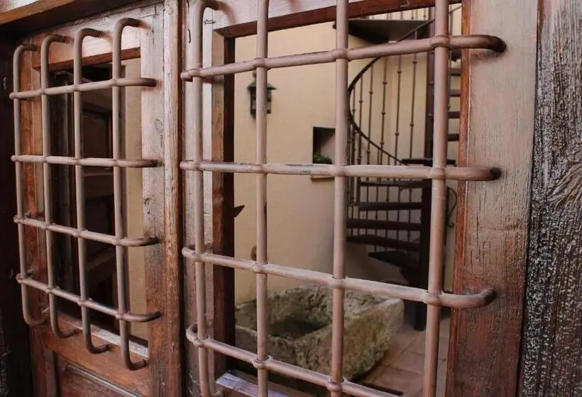 اتاق لوکس, La Casa De La Vieja   Alojamiento Rural 3 Y 4 Estrellas
