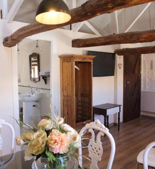 شقة دور أخير غرفة نوم واحدة, La Casa De La Vieja   Alojamiento Rural 3 Y 4 Estrellas