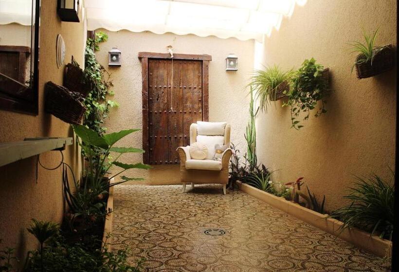 منزل 3 غرف نوم, La Casa De La Vieja   Alojamiento Rural 3 Y 4 Estrellas