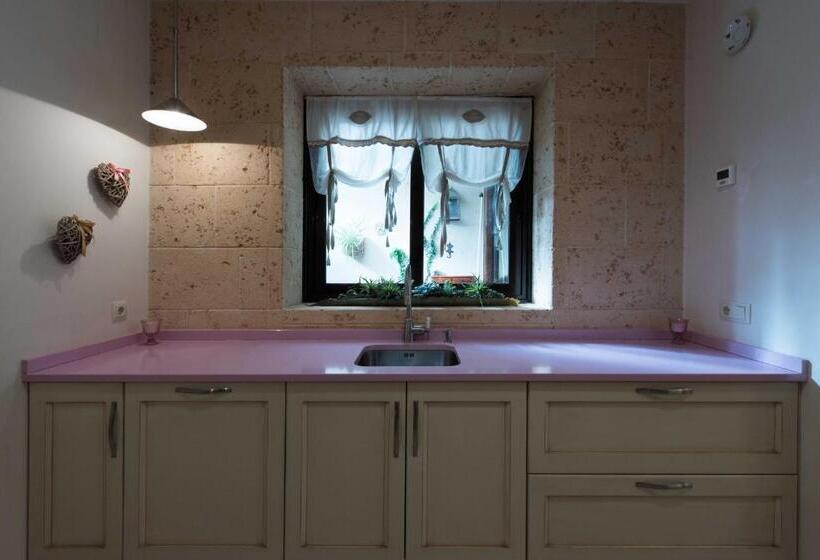 منزل 3 غرف نوم, La Casa De La Vieja   Alojamiento Rural 3 Y 4 Estrellas