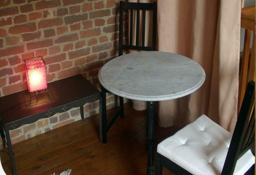 패밀리 룸 공용 욕실, La Mezzanine