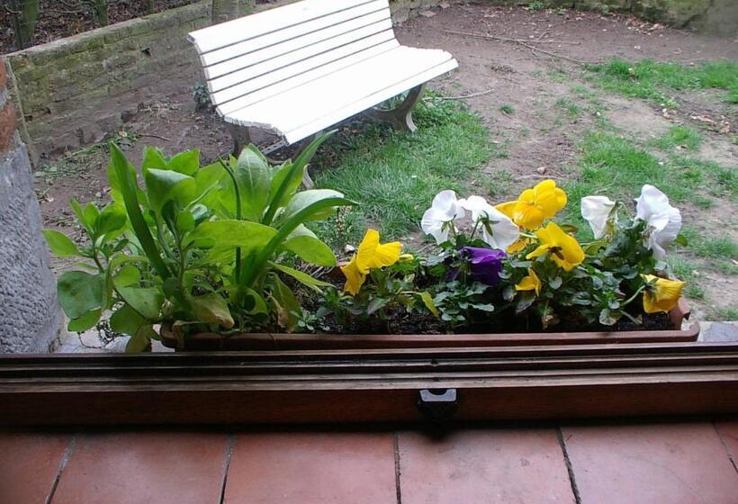 스탠다드 트리플 룸, La Mezzanine