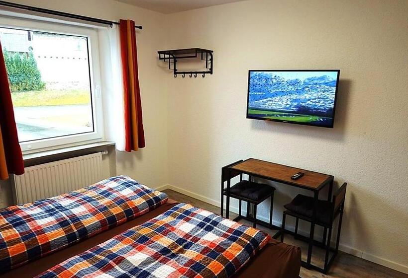 Номер Стандарт, Speedys Bed & Breakfast